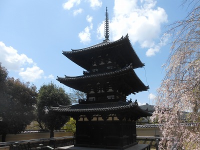 興福寺　三重塔