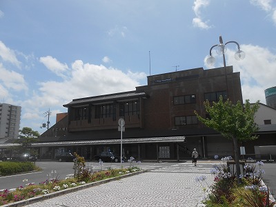 JR琵琶湖線・近江八幡駅