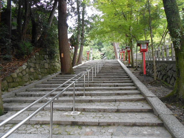 吉田神社石段
